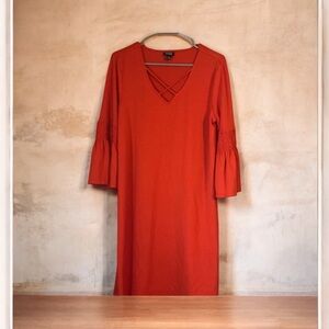 A.n.a. Fun Vibrant Choc Dress | size medium| criss cross v. neck